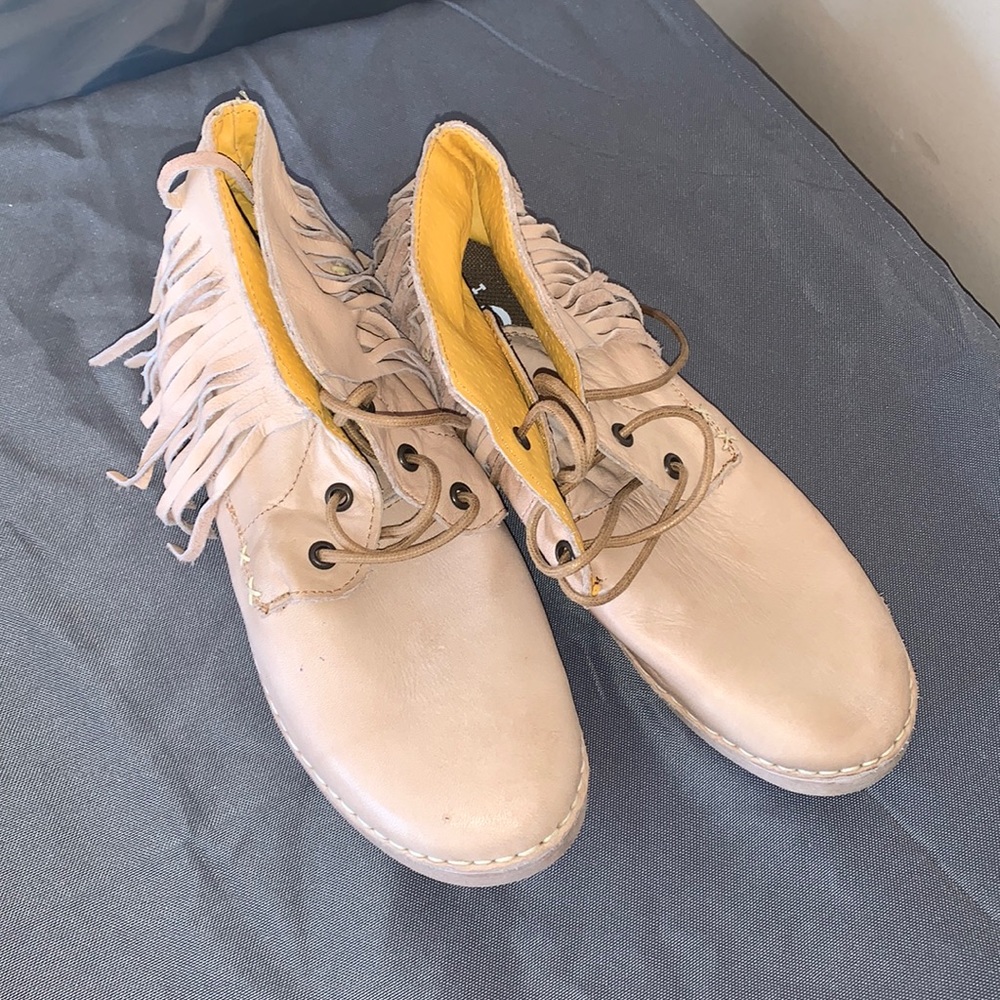 Women’s Cinch Moccasins